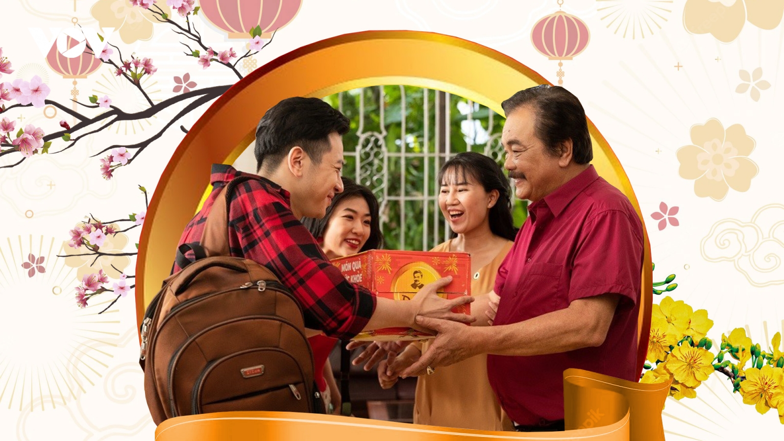 Gen Z chọn quà gì cho gia đình ngày Tết?
