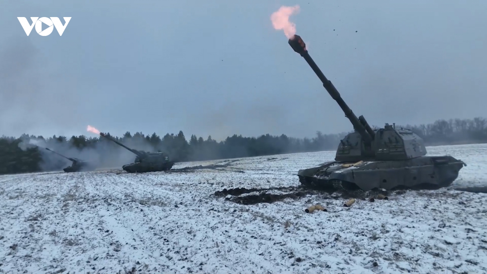 Xem pháo tự hành Msta-SM2 của Nga khai hỏa trong chiến dịch ở Ukraine