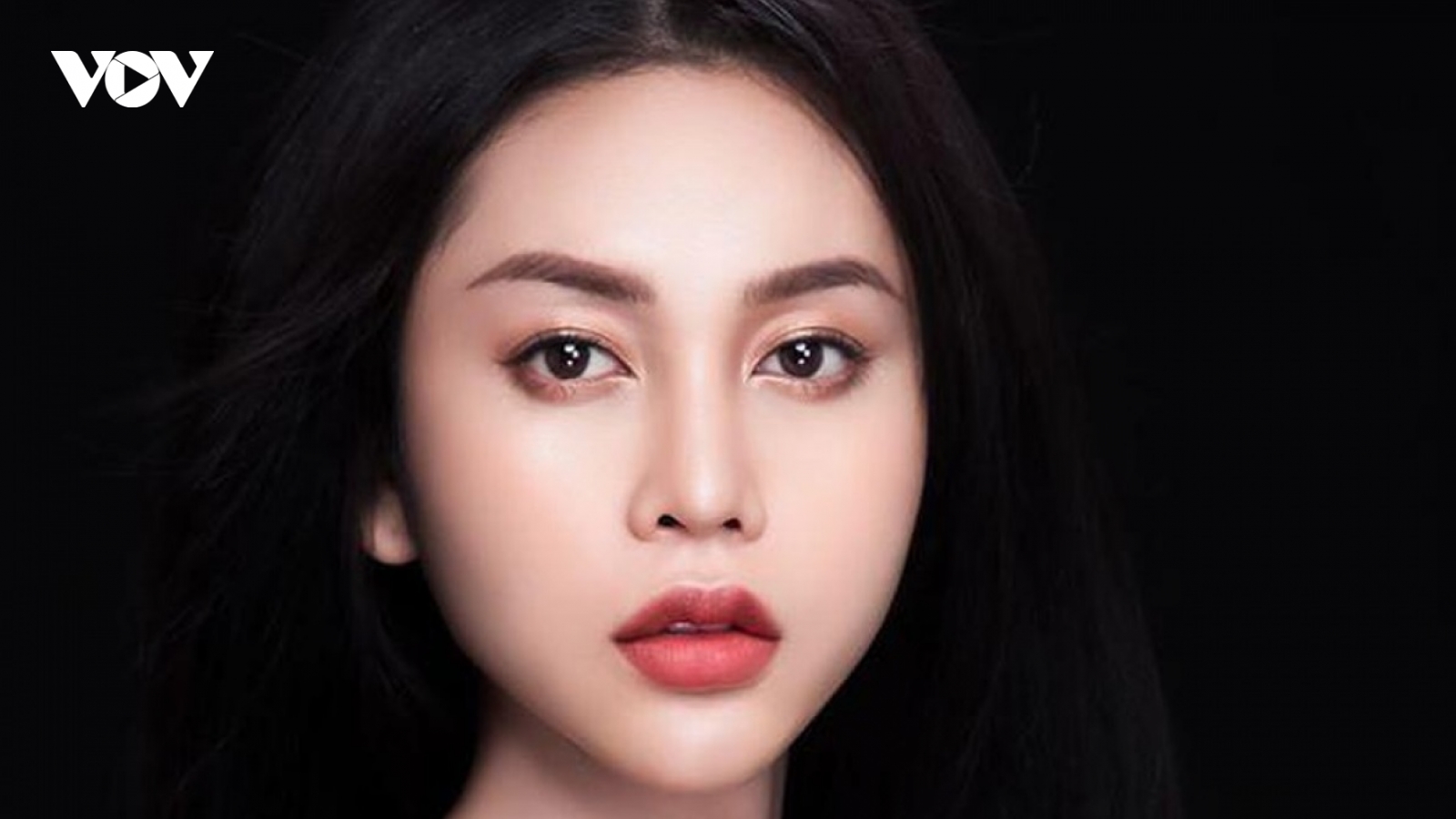 Lương Mỹ Kỳ nhường vé thi Hoa hậu Chuyển giới quốc tế 2023 cho người đẹp khác