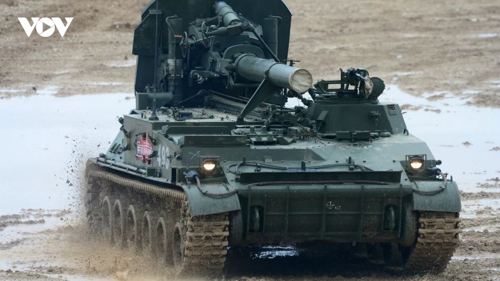 Xem pháo tự hành mạnh nhất thế giới của Nga tấn công mục tiêu ở Ukraine