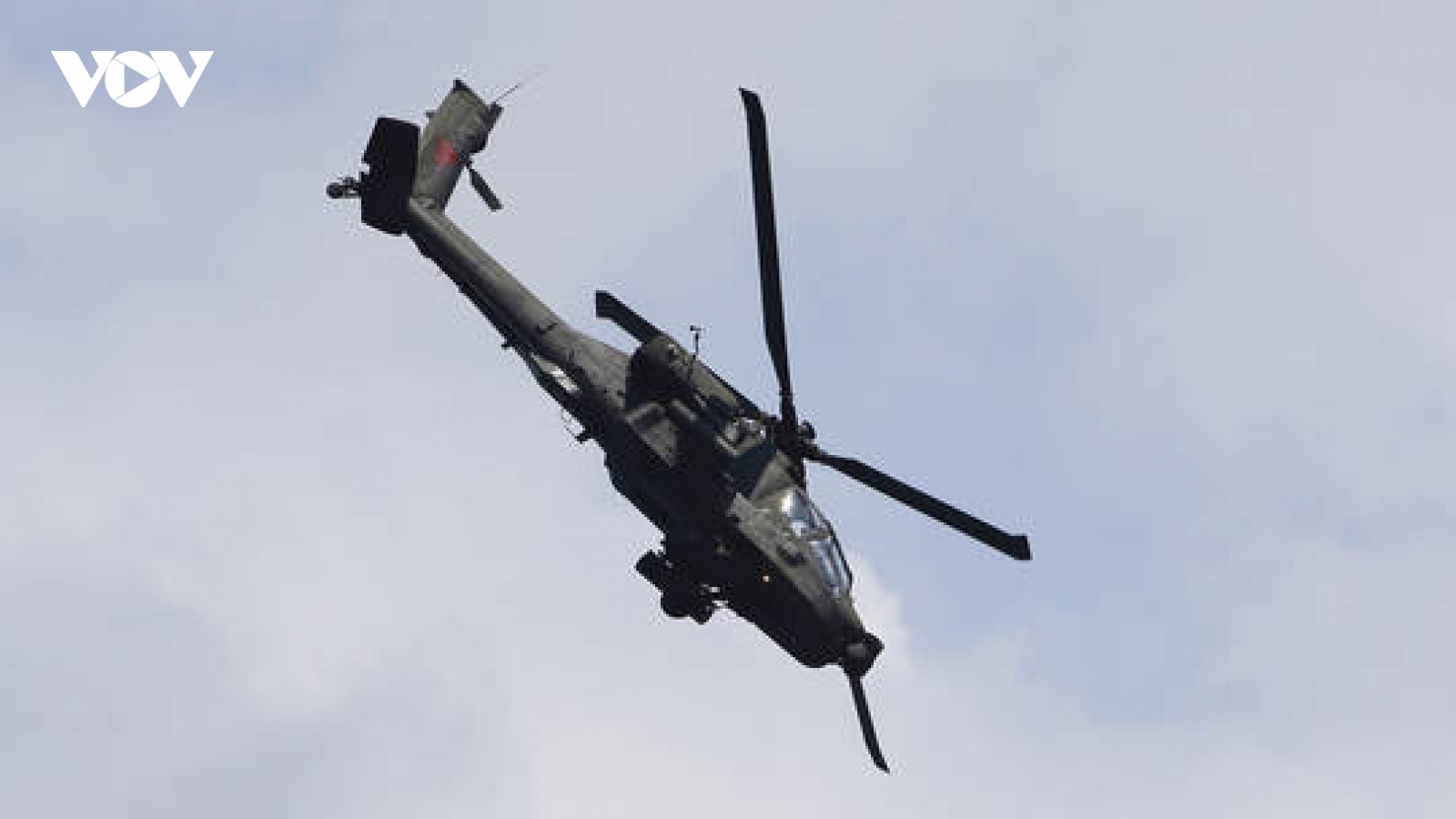 Anh bác tin cung cấp trực thăng chiến đấu Apache cho Ukraine