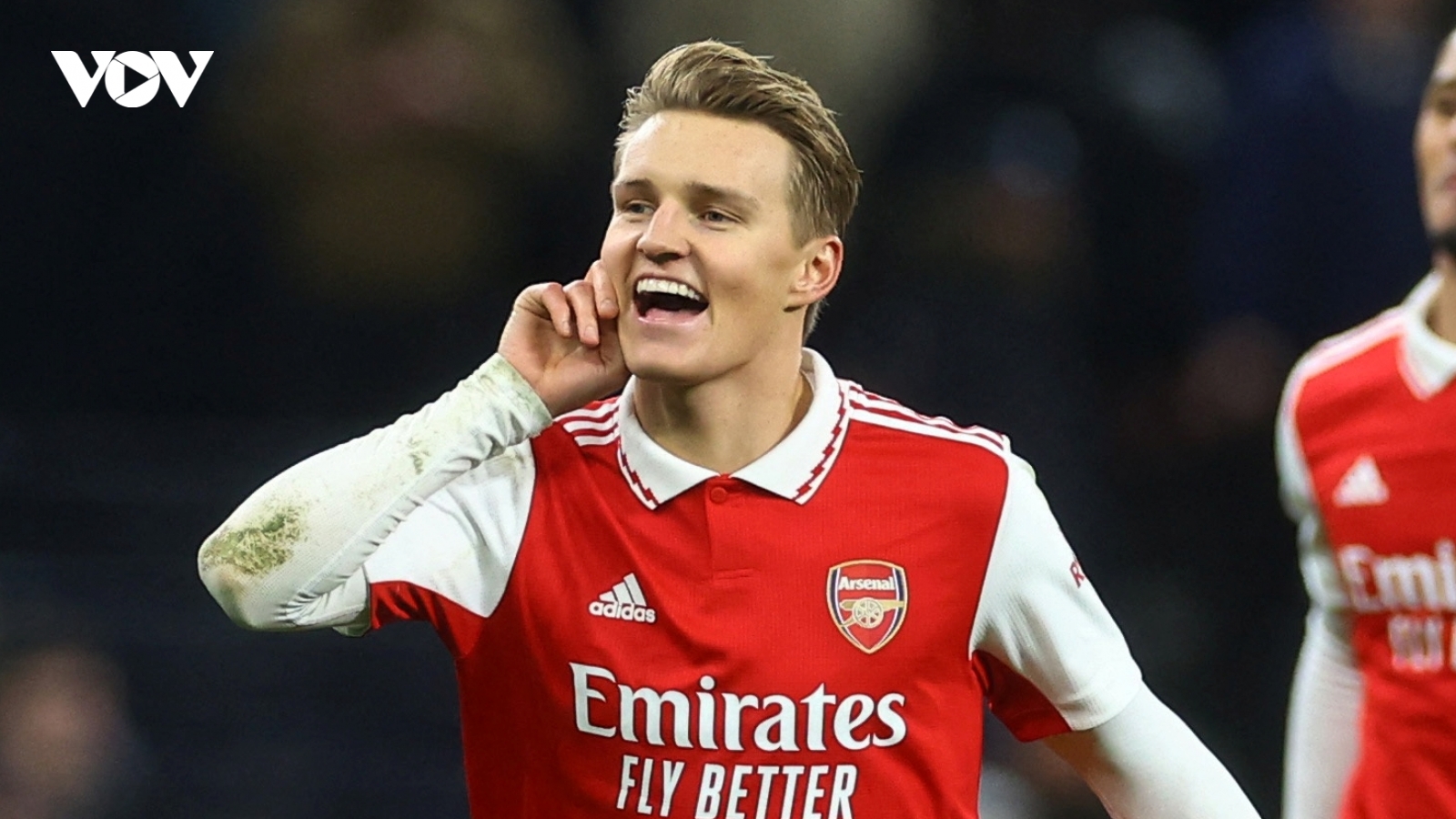 Bảng xếp hạng Ngoại hạng Anh mới nhất: Arsenal hơn MU 9 điểm