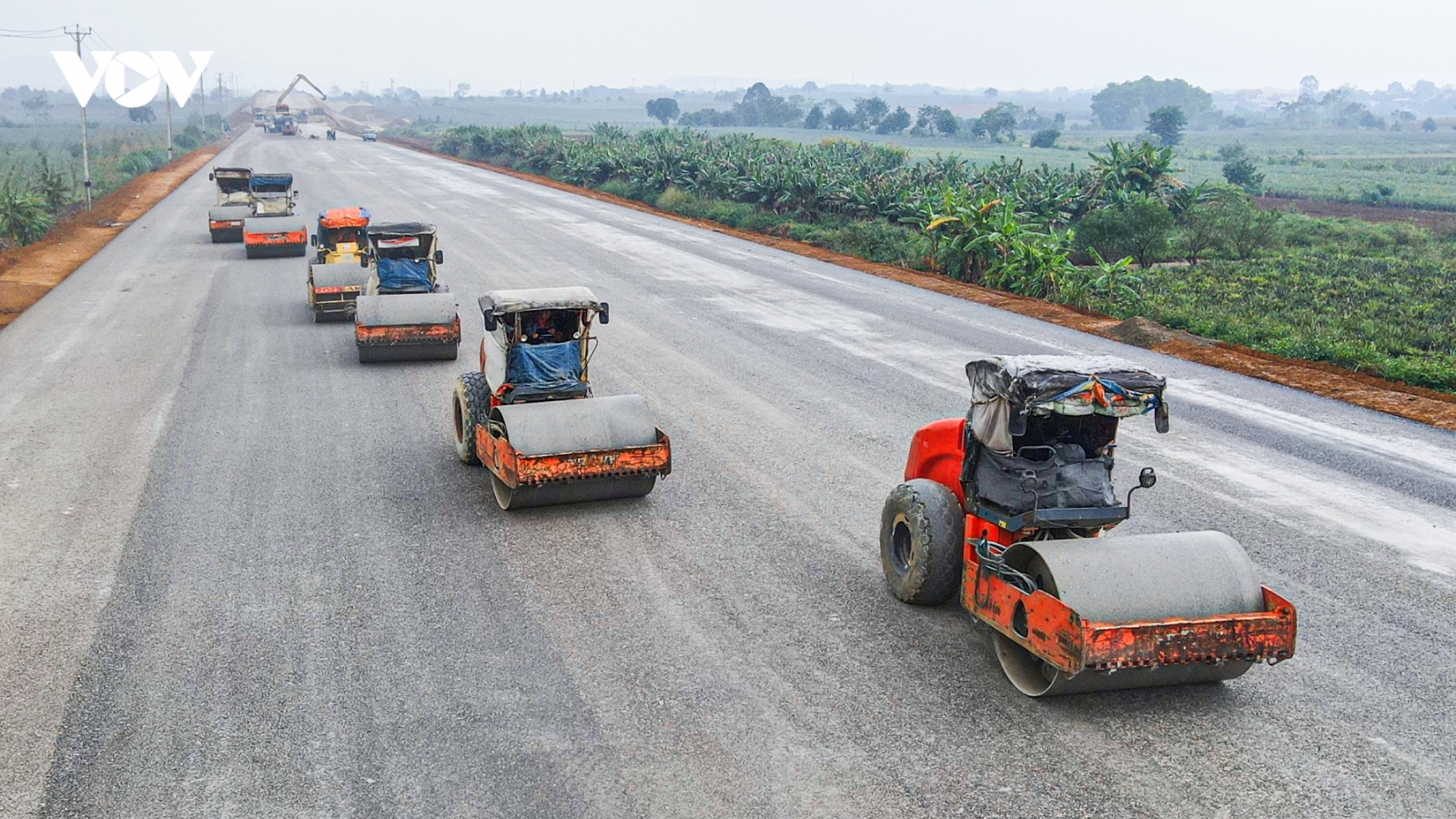 Hối hả thi công cao tốc Bắc-Nam từ Thanh Hóa đến Nghệ An sau Tết Dương lịch