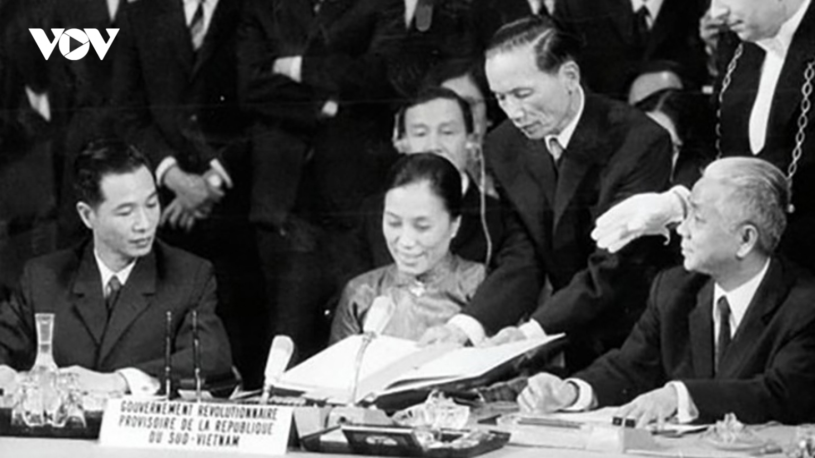50 năm Hiệp định Paris: "Hòa bình thật rồi, Bác Hồ ơi"