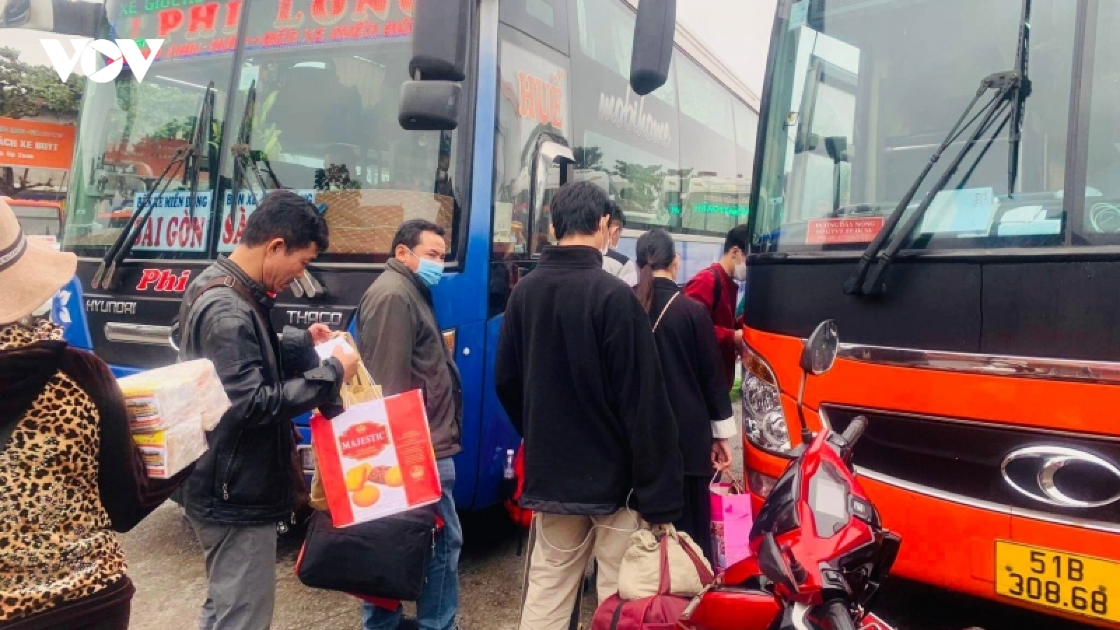 Thừa Thiên Huế đảm bảo tàu xe phục vụ đi lại dịp Tết