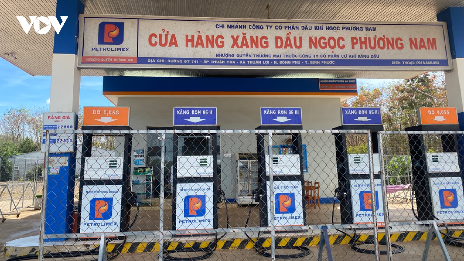 Một cây xăng ở Bình Phước bị xử phạt khi tự ý ngừng bán