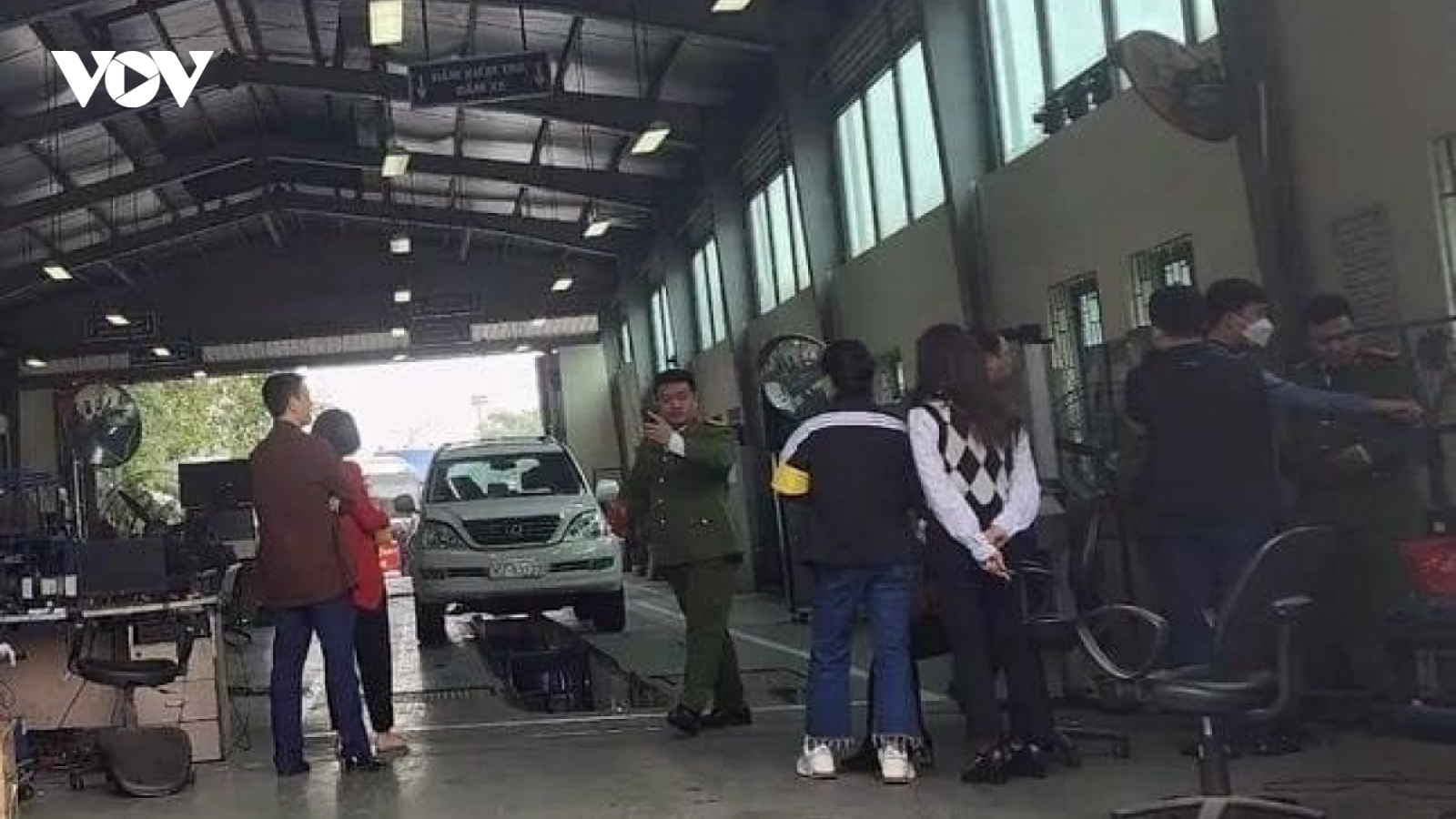 Nóng 24h: Liên tiếp kiểm tra trung tâm đăng kiểm xe cơ giới tại Hà Nội và Đồng Nai