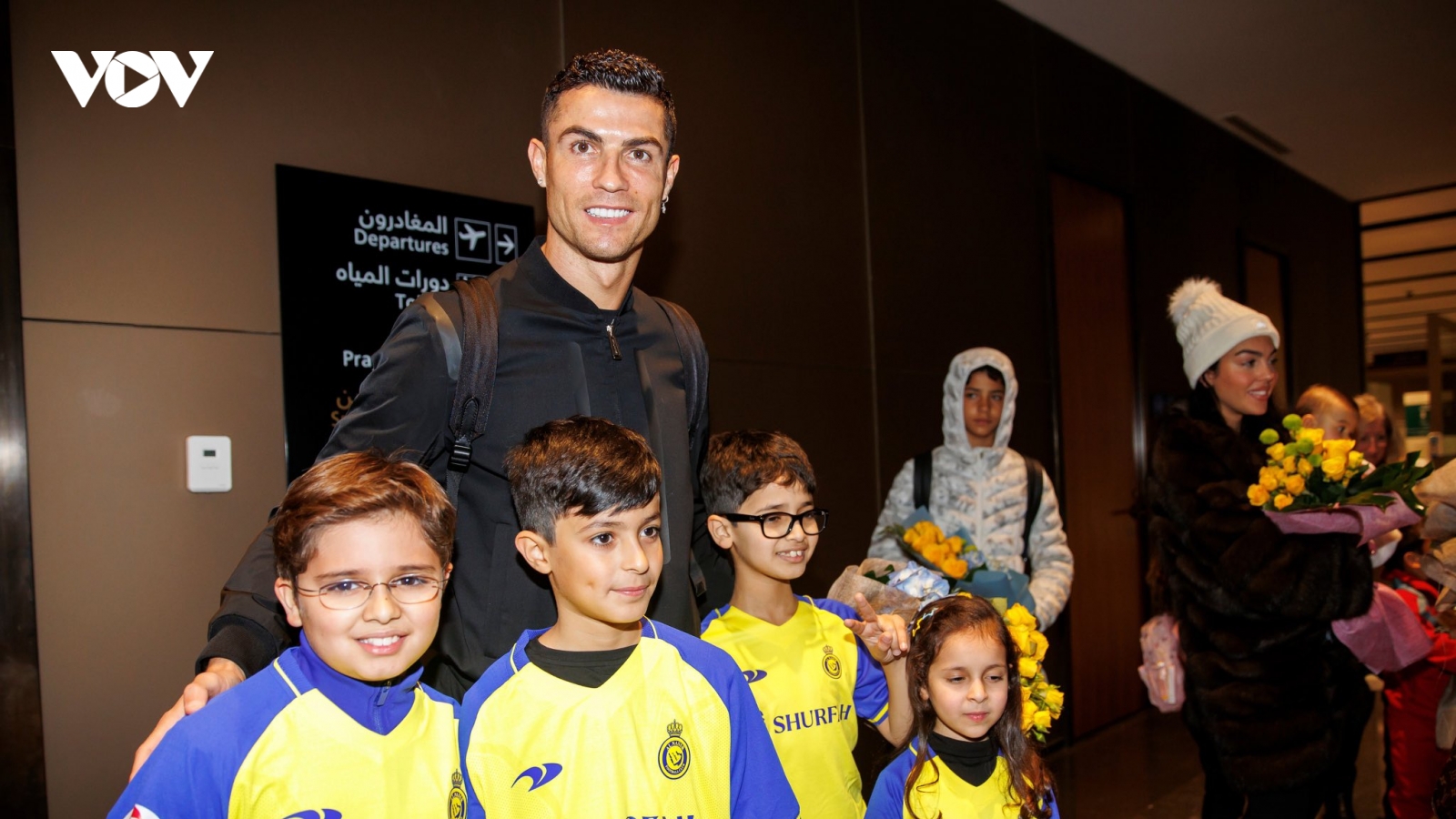 Đêm nay, Cristiano Ronaldo sẽ chính thức ra mắt Al Nassr