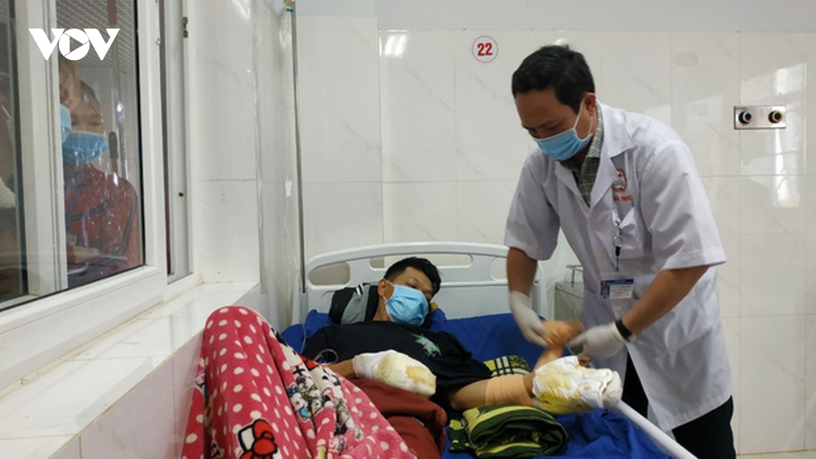 Đắk Lắk cấp cứu 15 ca tai nạn do pháo nổ dịp Tết Nguyên đán