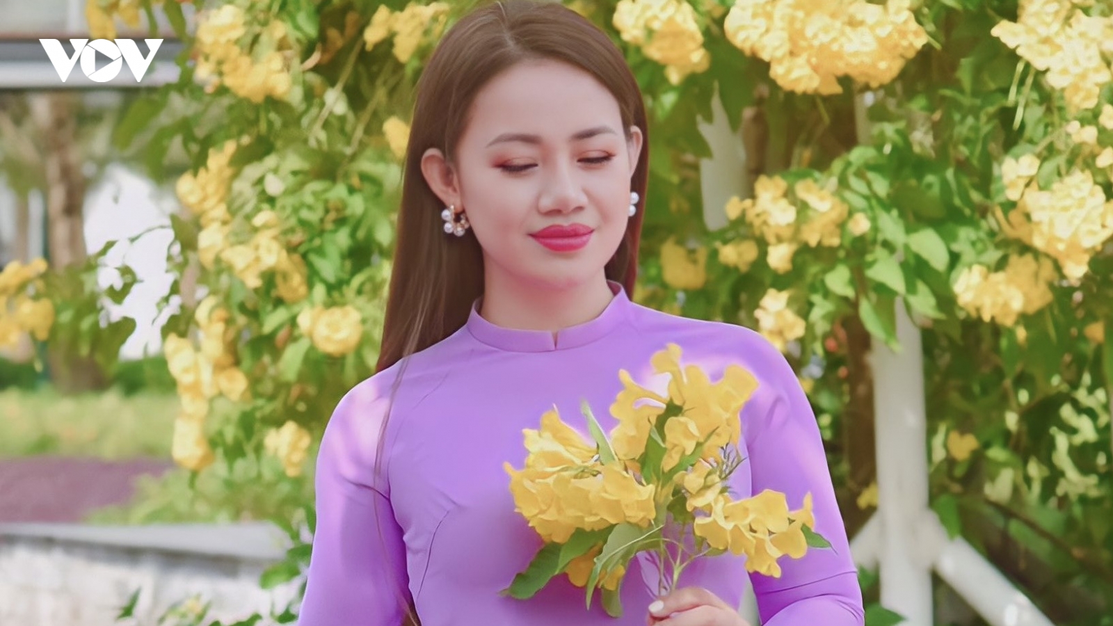 "Sơn ca đất mỏ" Lương Ngọc Diệp ra mắt MV về mùa xuân