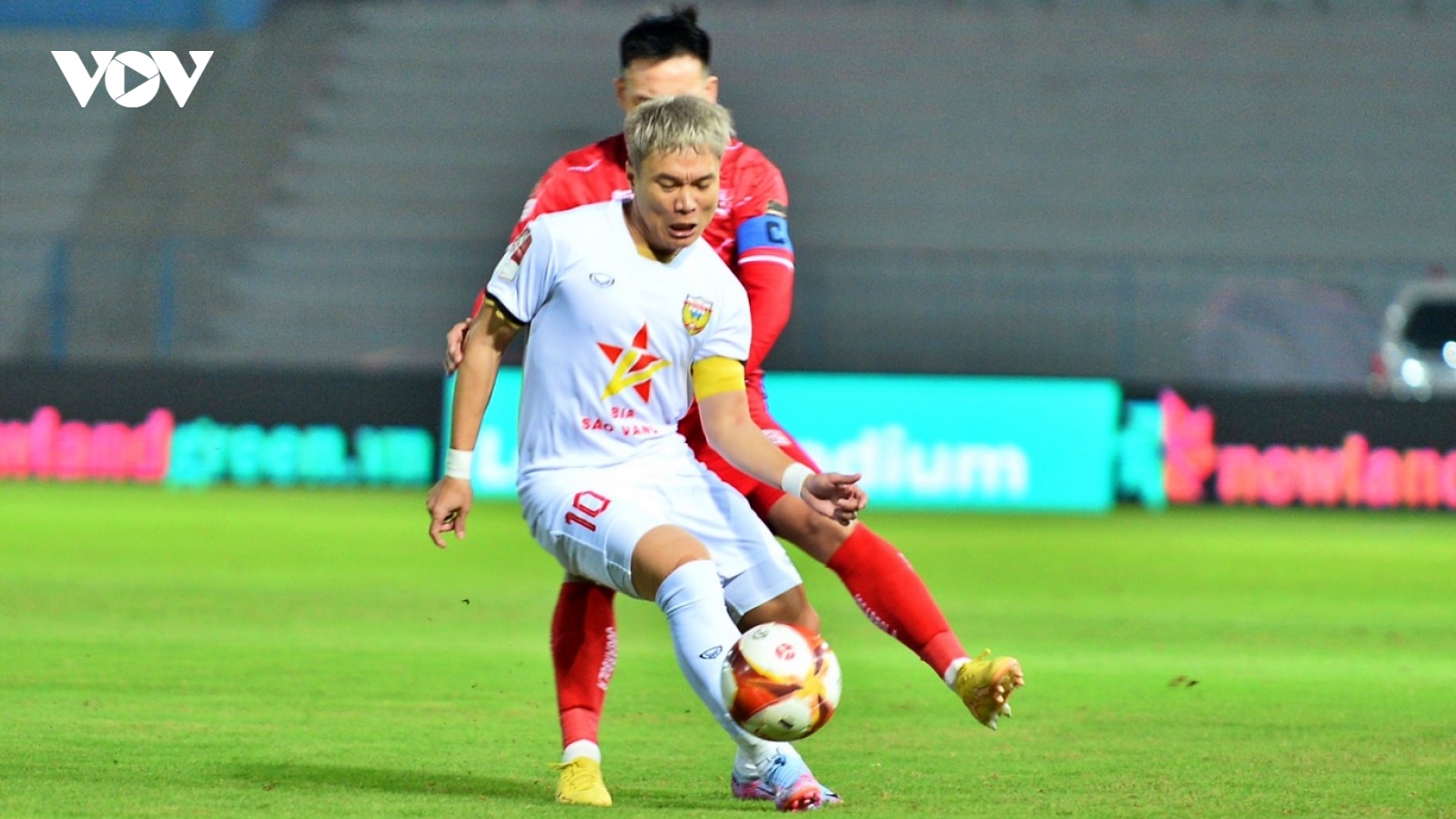 Sau vòng 4 V-League 2023: HAGL chưa biết thắng, Bình Định lên ngôi đầu