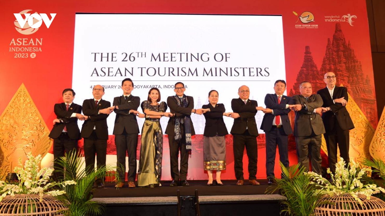 Thông qua Tuyên bố Chủ tịch và Biên bản Hội nghị Bộ trưởng Du lịch ASEAN lần thứ 26