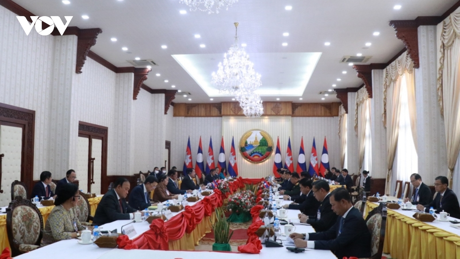 Thủ tướng Lào và Campuchia ký kết Hiệp định biên giới giữa hai nước 