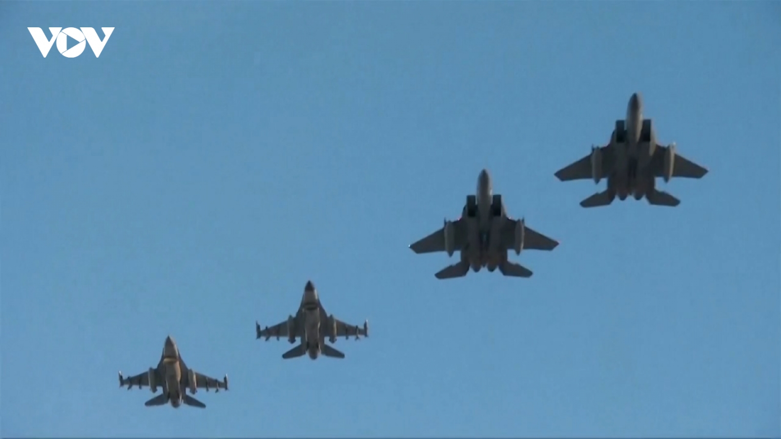 Đan Mạch cho phép Ukraine tấn công lãnh thổ Nga bằng tiêm kích F-16