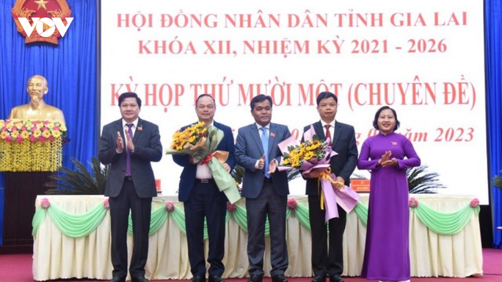 Phê chuẩn 2 Phó Chủ tịch UBND tỉnh Gia Lai