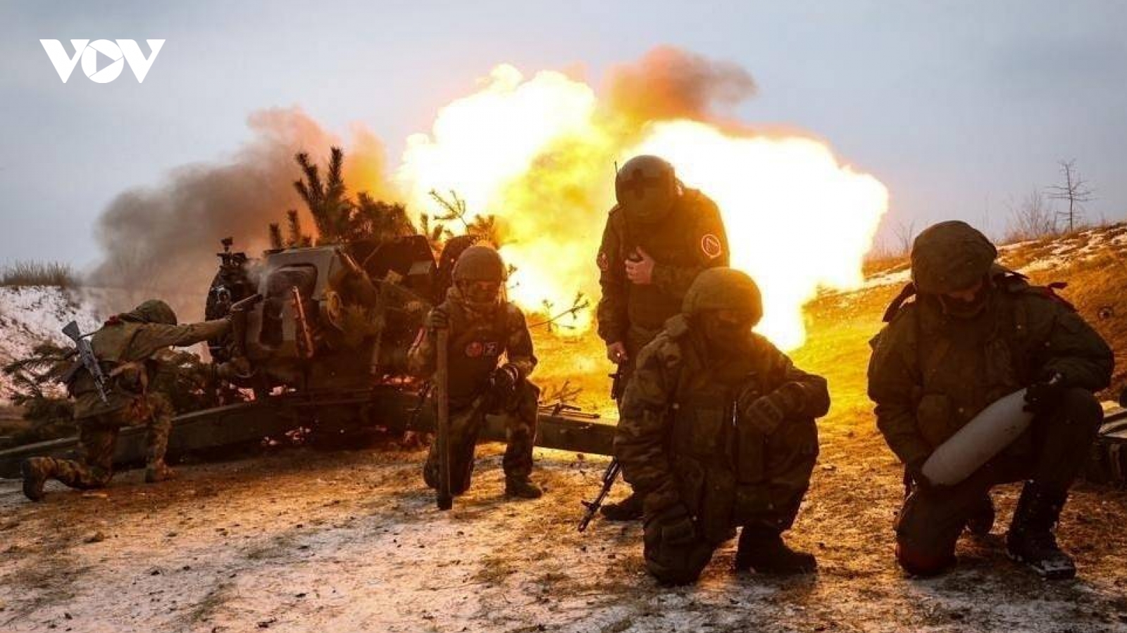 Phòng không Nga bắn hạ tên lửa HIMARS và UAV Ukraine