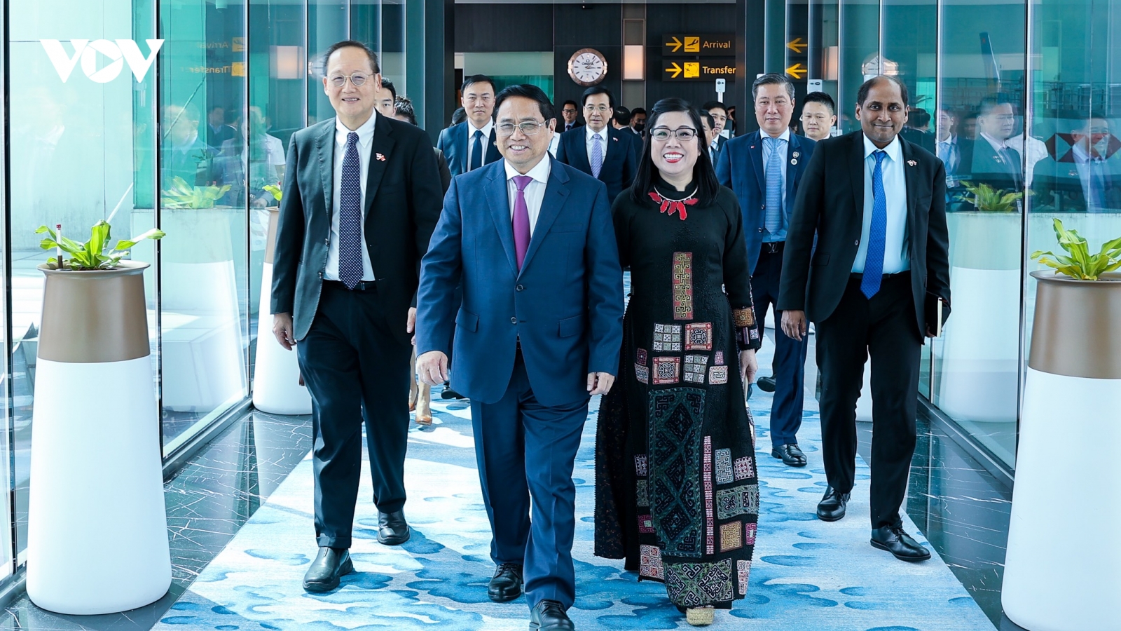 Thủ tướng kết thúc chuyến thăm chính thức Singapore, bắt đầu thăm chính thức Brunei