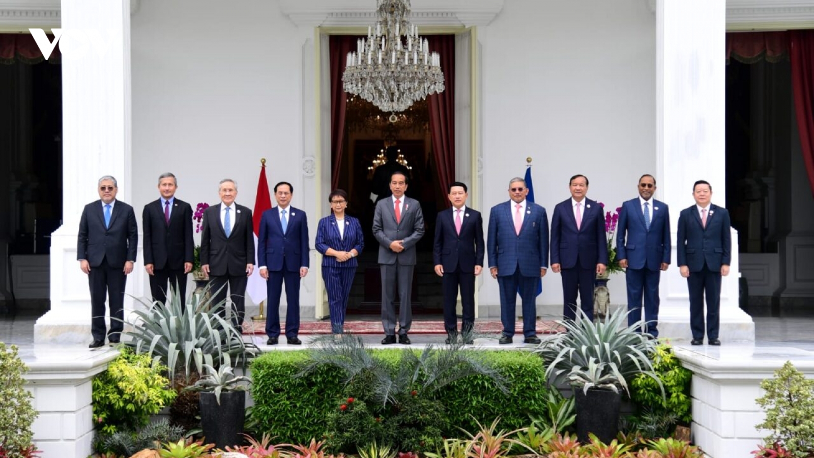 Thúc đẩy đoàn kết và vai trò trung tâm của ASEAN