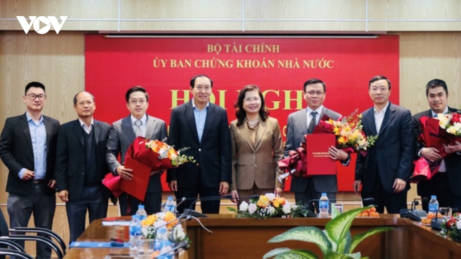 Bổ nhiệm các nhân sự chủ chốt của Ủy ban Chứng khoán Nhà nước