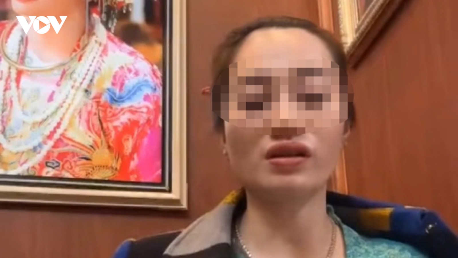 Công an vào cuộc vụ cô đồng "đúng nhận, sai cãi" bổ cau xem bói