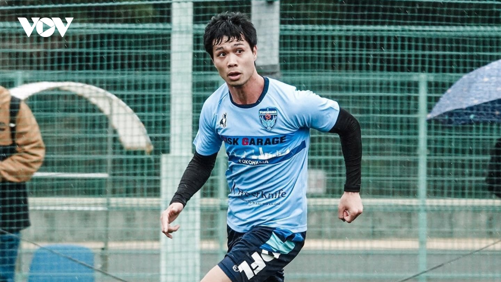 Công Phượng chính thức ra mắt Yokohama FC