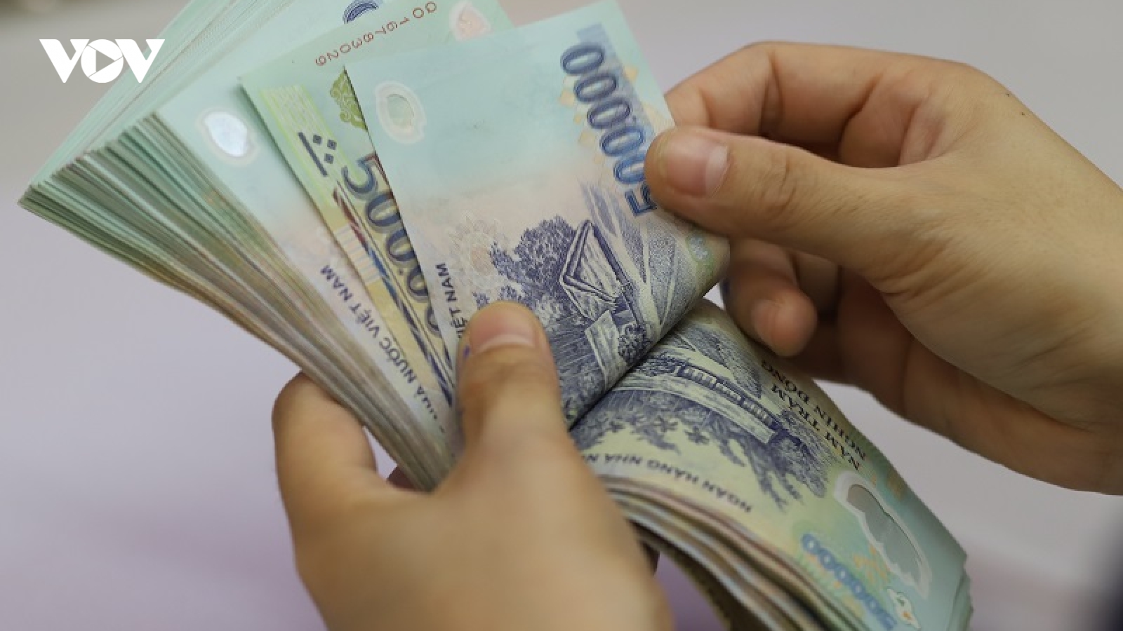 Thu ngân sách nhà nước tháng 1/2023 vượt hơn 12% dự toán
