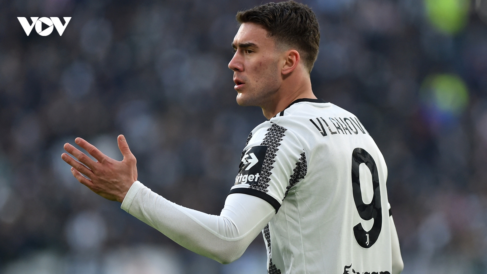 Lý do MU mua hụt Dusan Vlahovic ở tháng 1/2023