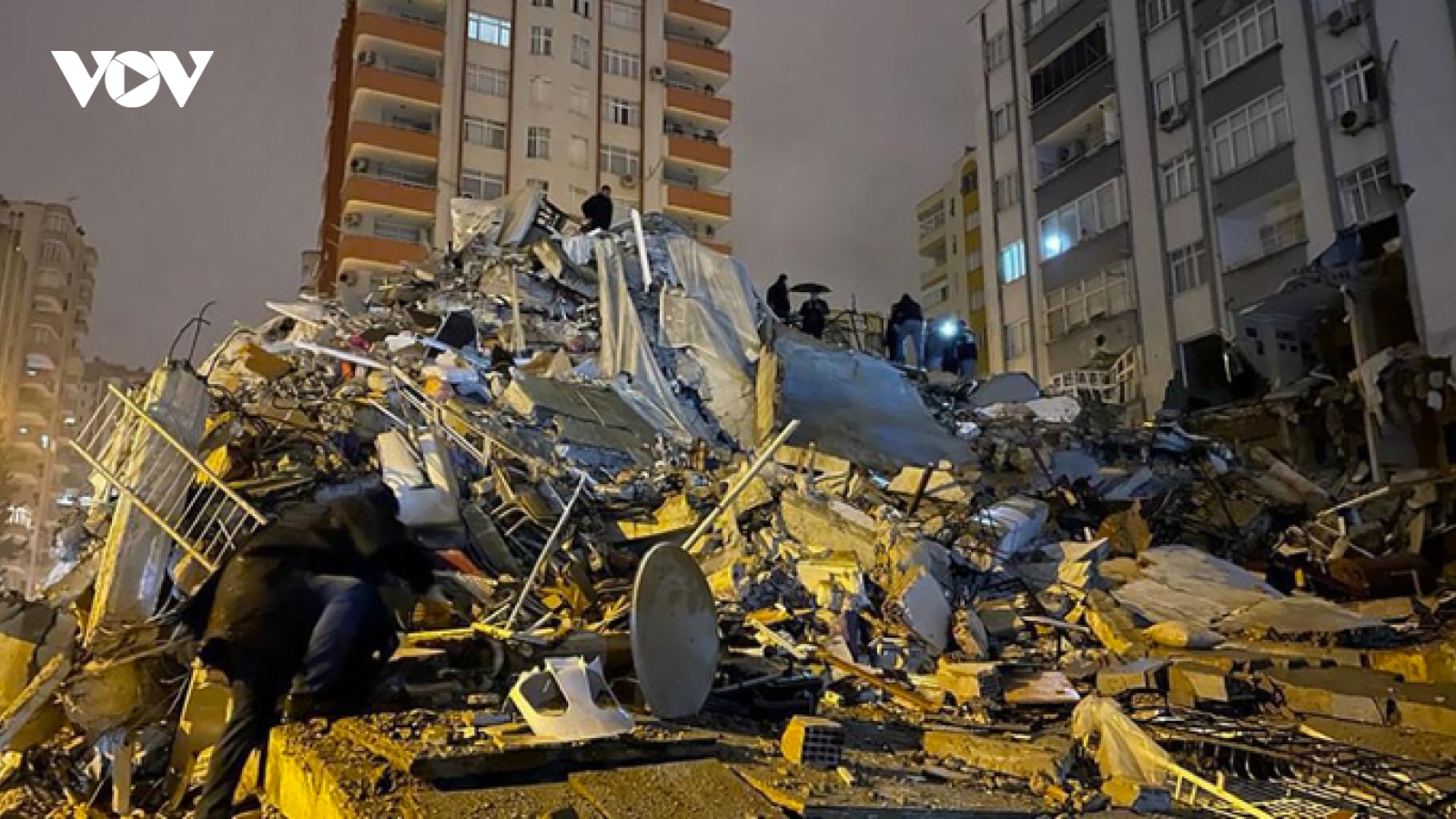 Syria phá hủy nhiều tòa nhà sau động đất để tránh thiệt hại thứ cấp