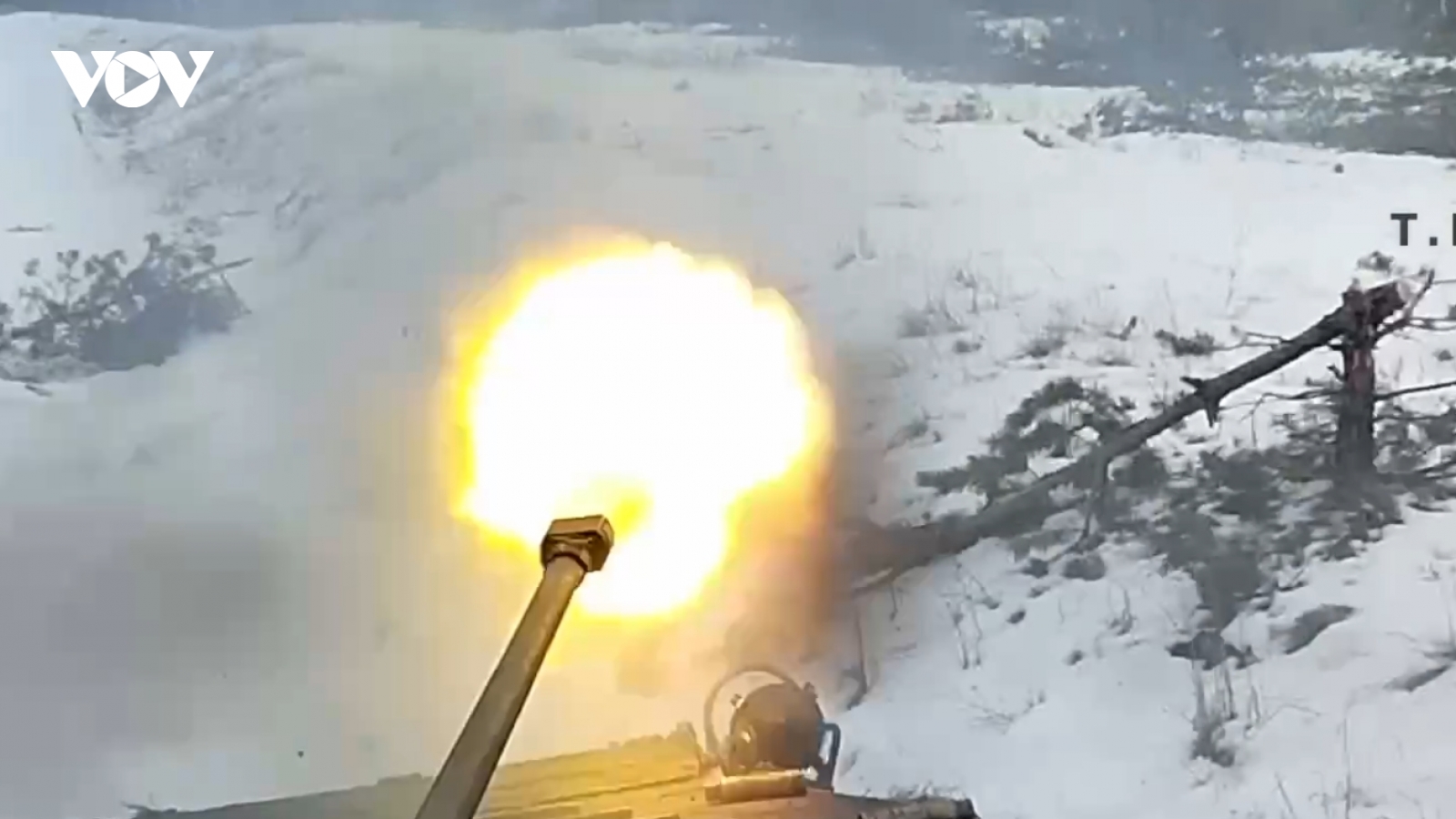 Nga chiếm hàng loạt vị trí có lợi ở khu vực Avdiivka, phá hủy xe tăng Ukraine