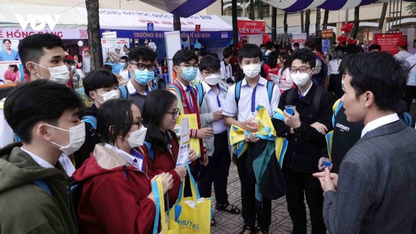 Năm 2023 điểm ưu tiên khu vực được điều chỉnh như thế nào?