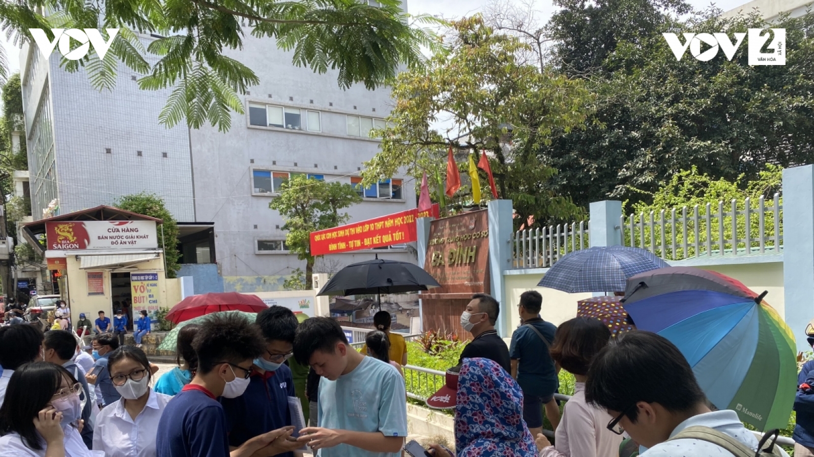 Thi vào lớp 10 - Đừng đẩy cái khó cho học sinh