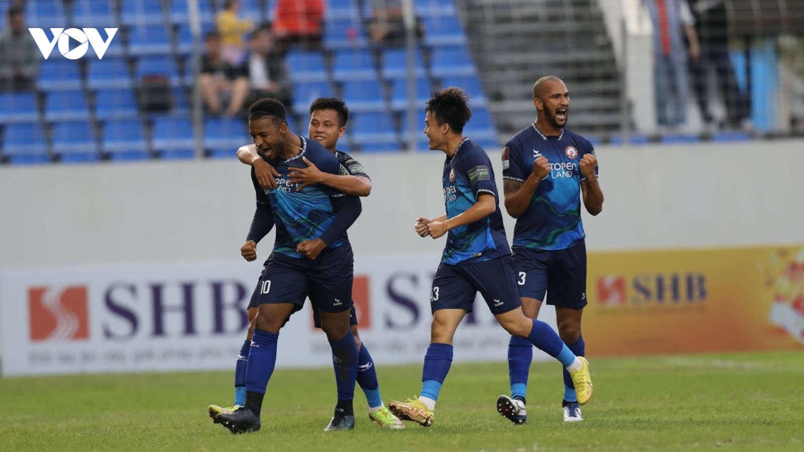Bảng xếp hạng V-League 2023 sau vòng 4: Bình Định độc chiếm ngôi đầu