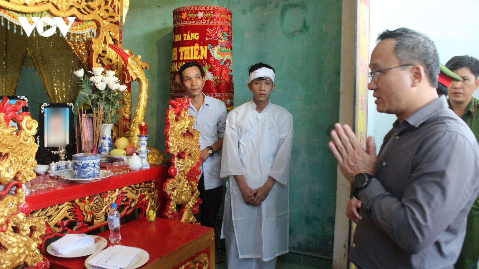 Vụ tai nạn thảm khốc ở Quảng Nam: Xót xa cảnh chồng mất cả vợ và con