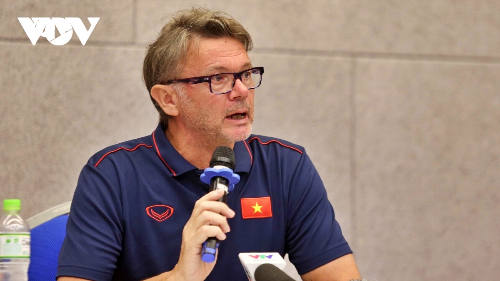HLV Troussier được đăng ký tối đa 50 cầu thủ dự SEA Games 32