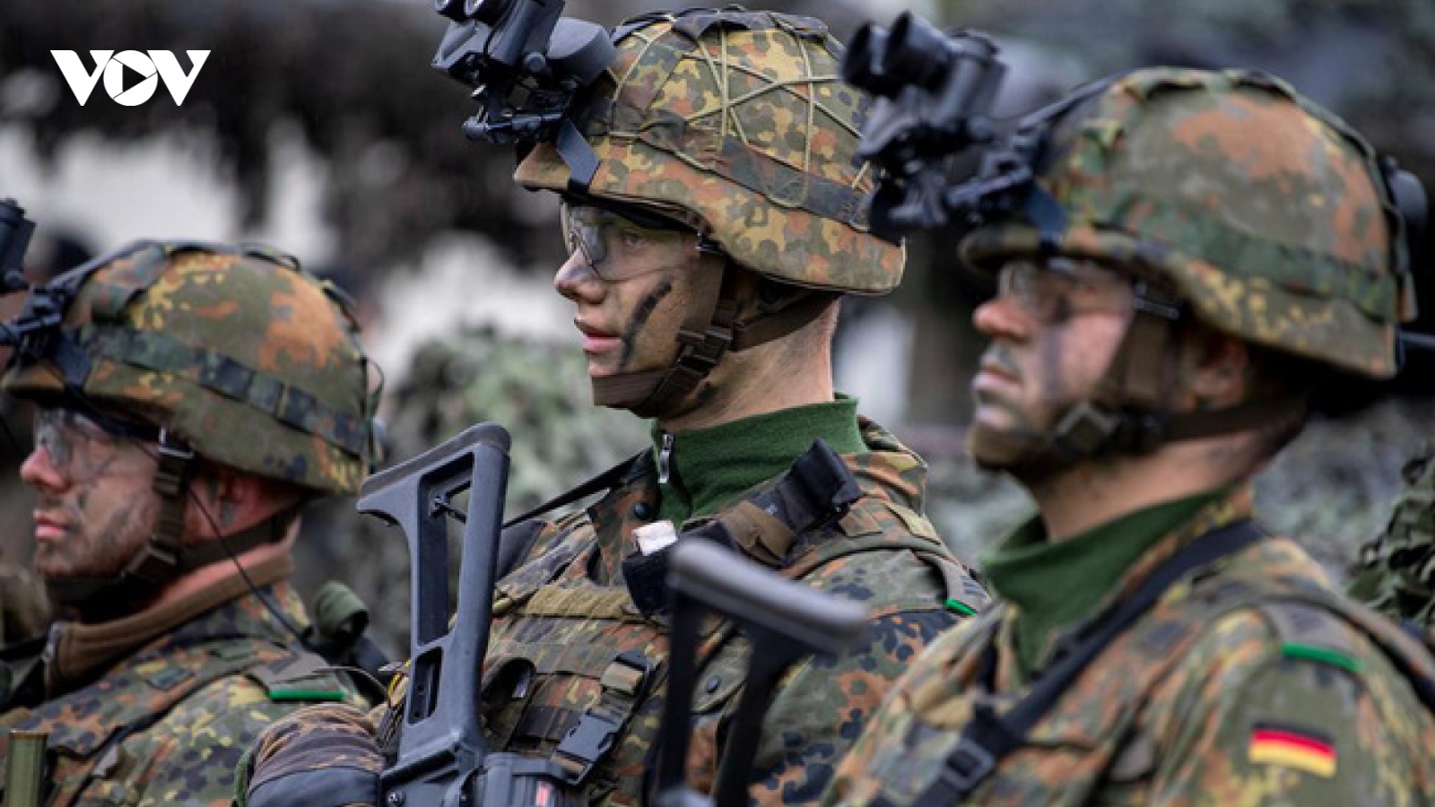 Đức kêu gọi NATO dành tối thiểu 2% GDP cho chi tiêu quốc phòng