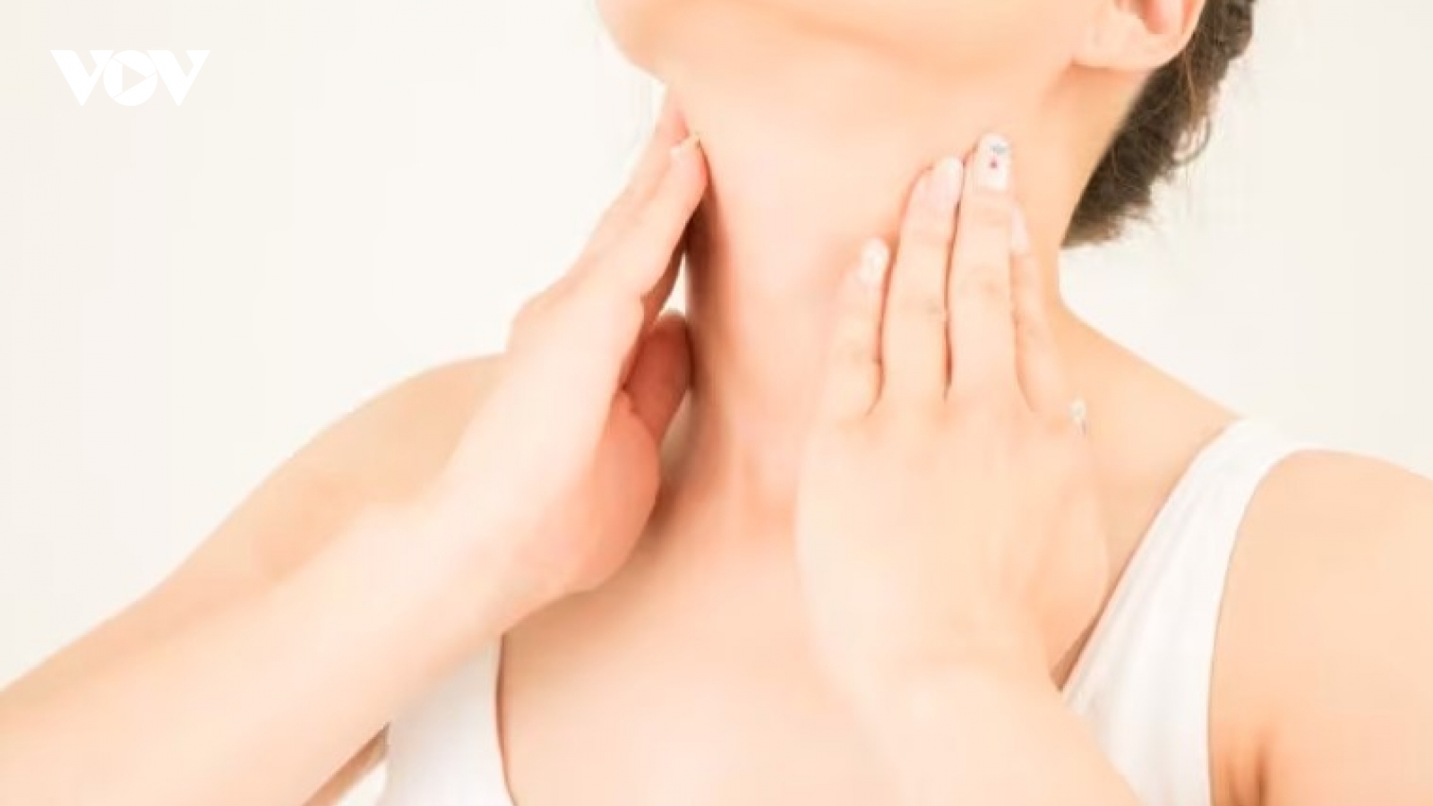 Thực hiện theo 5 mẹo ăn kiêng này để tránh suy giáp