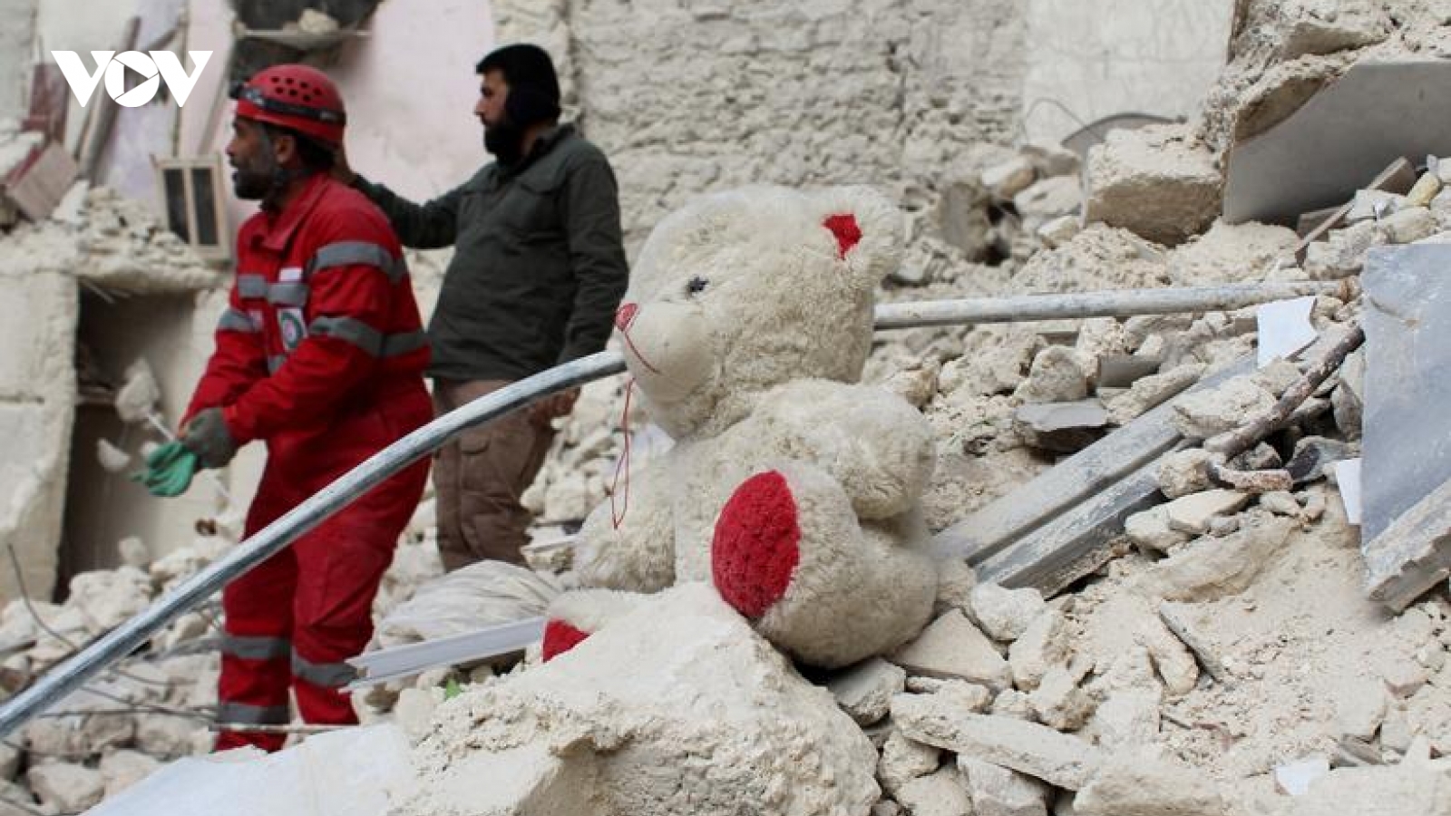 Những hình ảnh nhói lòng về hậu quả động đất ở Thổ Nhĩ Kỳ và Syria