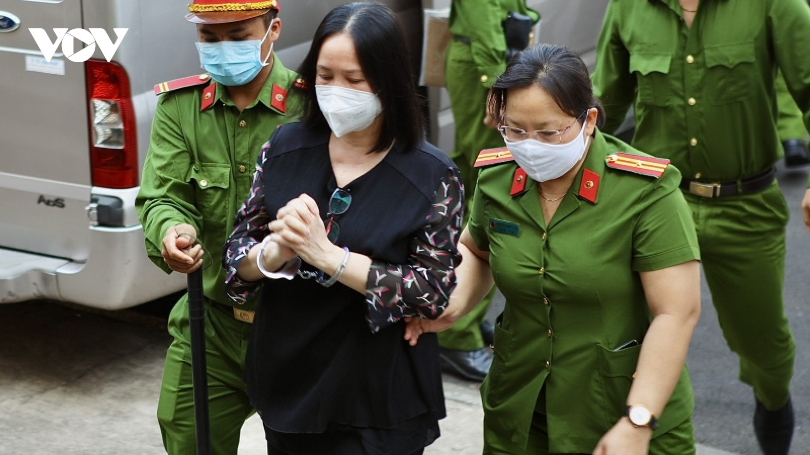 Tòa tuyên cựu Giám đốc Sở Y tế Cần Thơ 8 năm tù