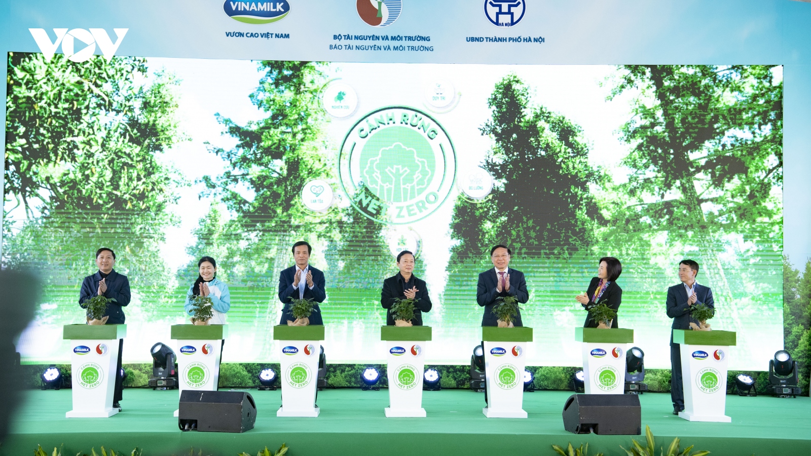 Phó Thủ tướng Trần Hồng Hà phát động dự án trồng cây hướng đến Net Zero vào năm 2050 