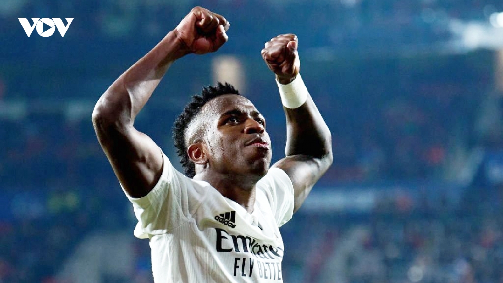 HLV Klopp nói điều bất ngờ về Vinicius