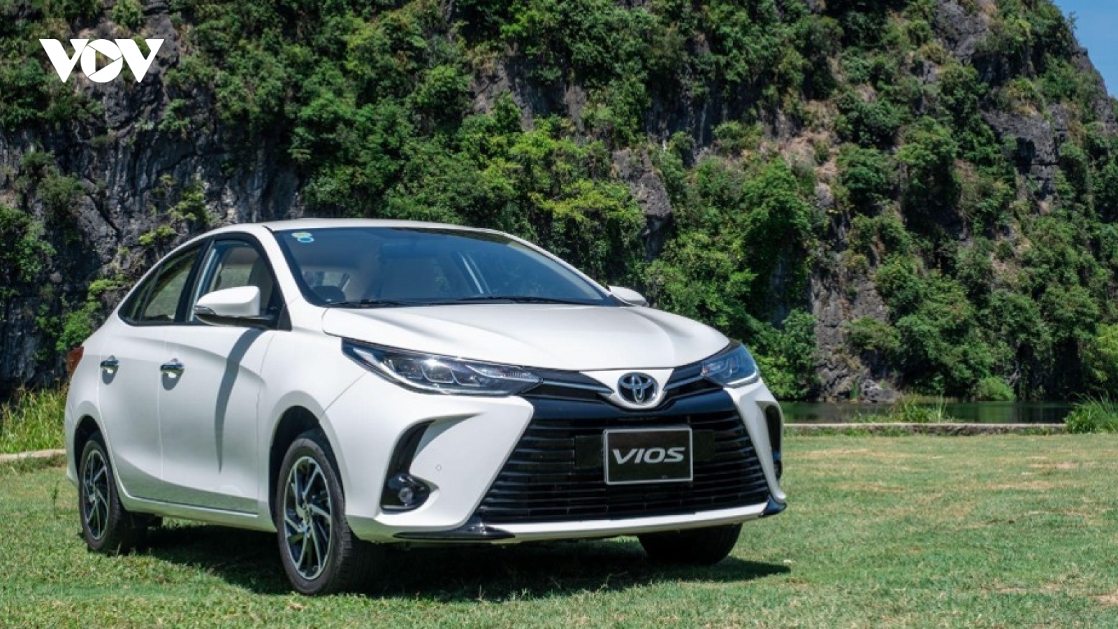 Vios tăng sức nóng cho phân khúc sedan B với ưu đãi lên tới 37 triệu đồng