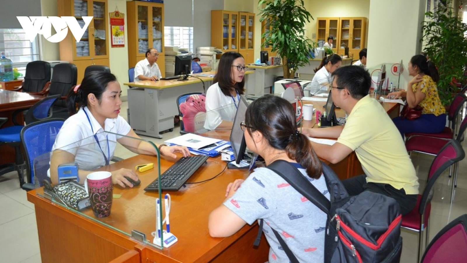 Xử lý nghiêm cán bộ thuế gây nhũng nhiễu, phiền hà cho dân