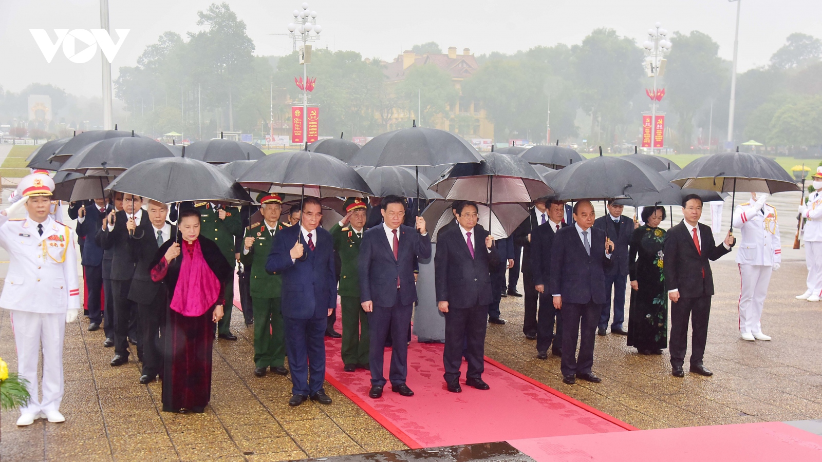 Lãnh đạo Đảng, Nhà nước viếng Chủ tịch Hồ Chí Minh nhân 93 năm ngày thành lập Đảng