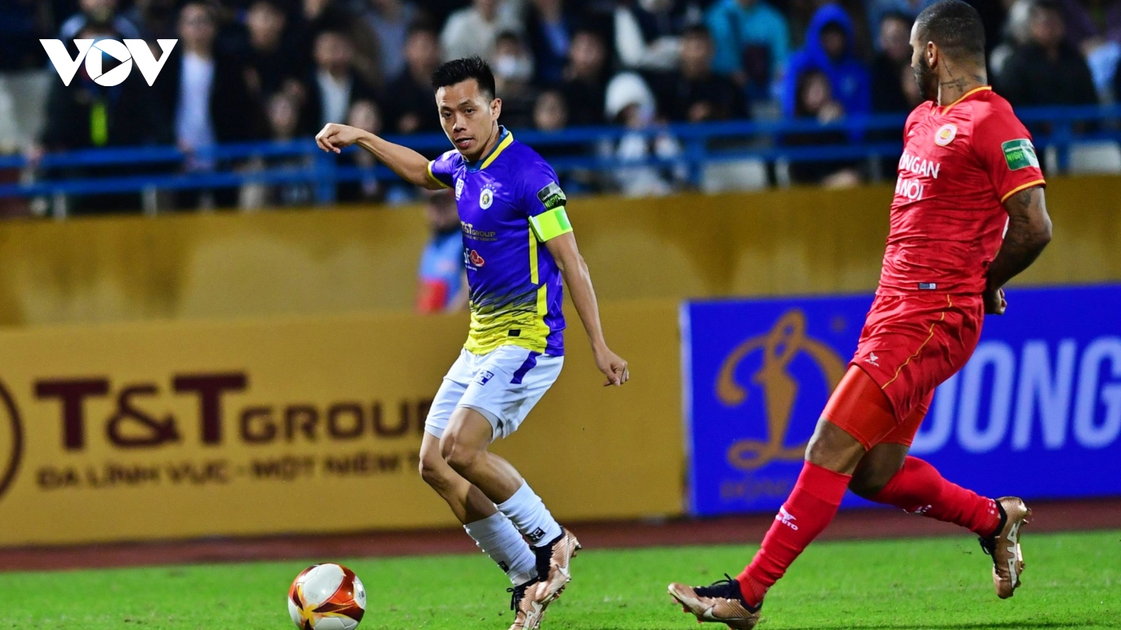 Toàn cảnh Hà Nội FC 2-0 CLB CAHN: "Show diễn'' của Văn Quyết