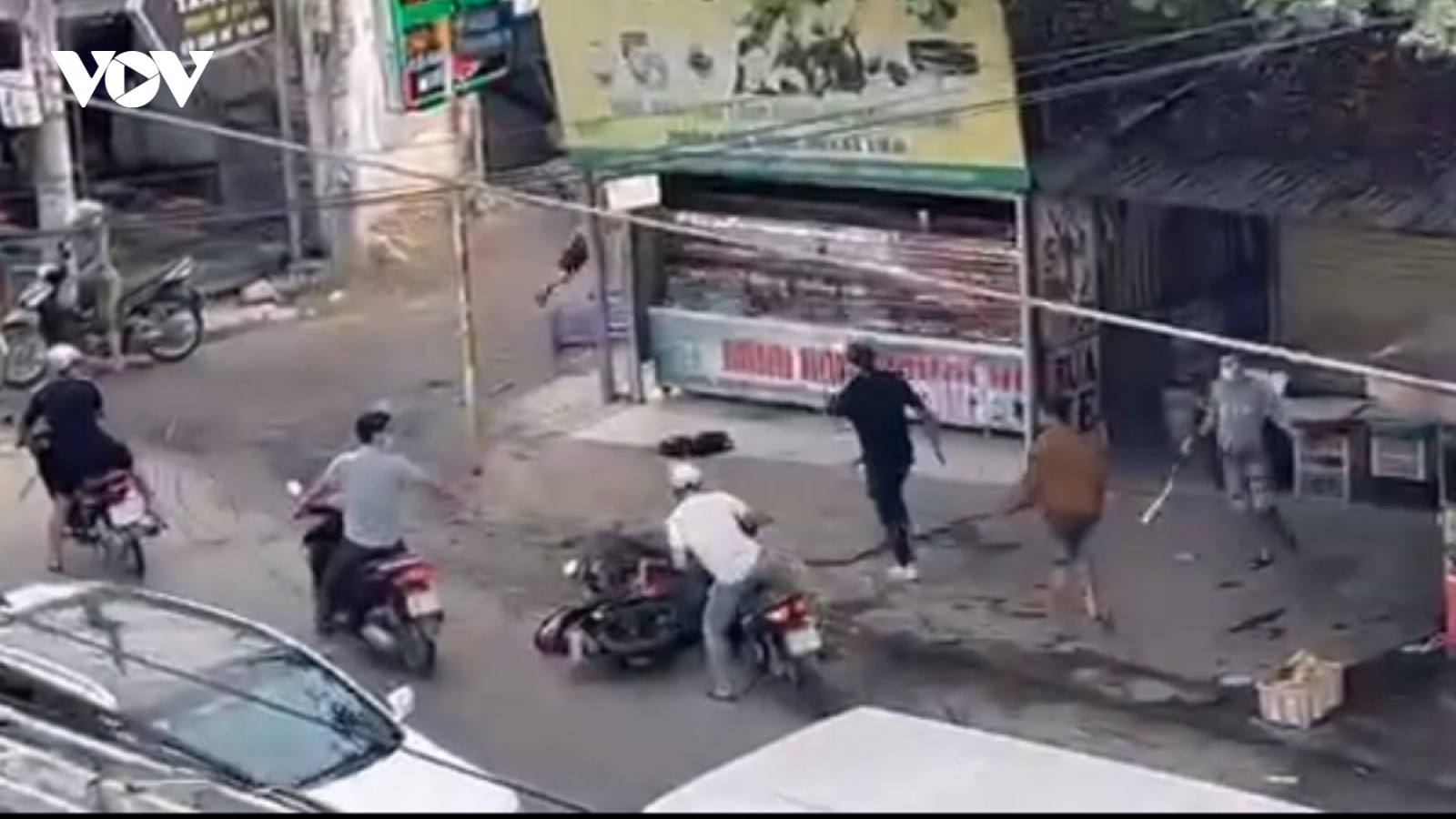 Công an Bình Dương điều tra vụ ẩu đả khiến 1 người chết, 1 người bị thương