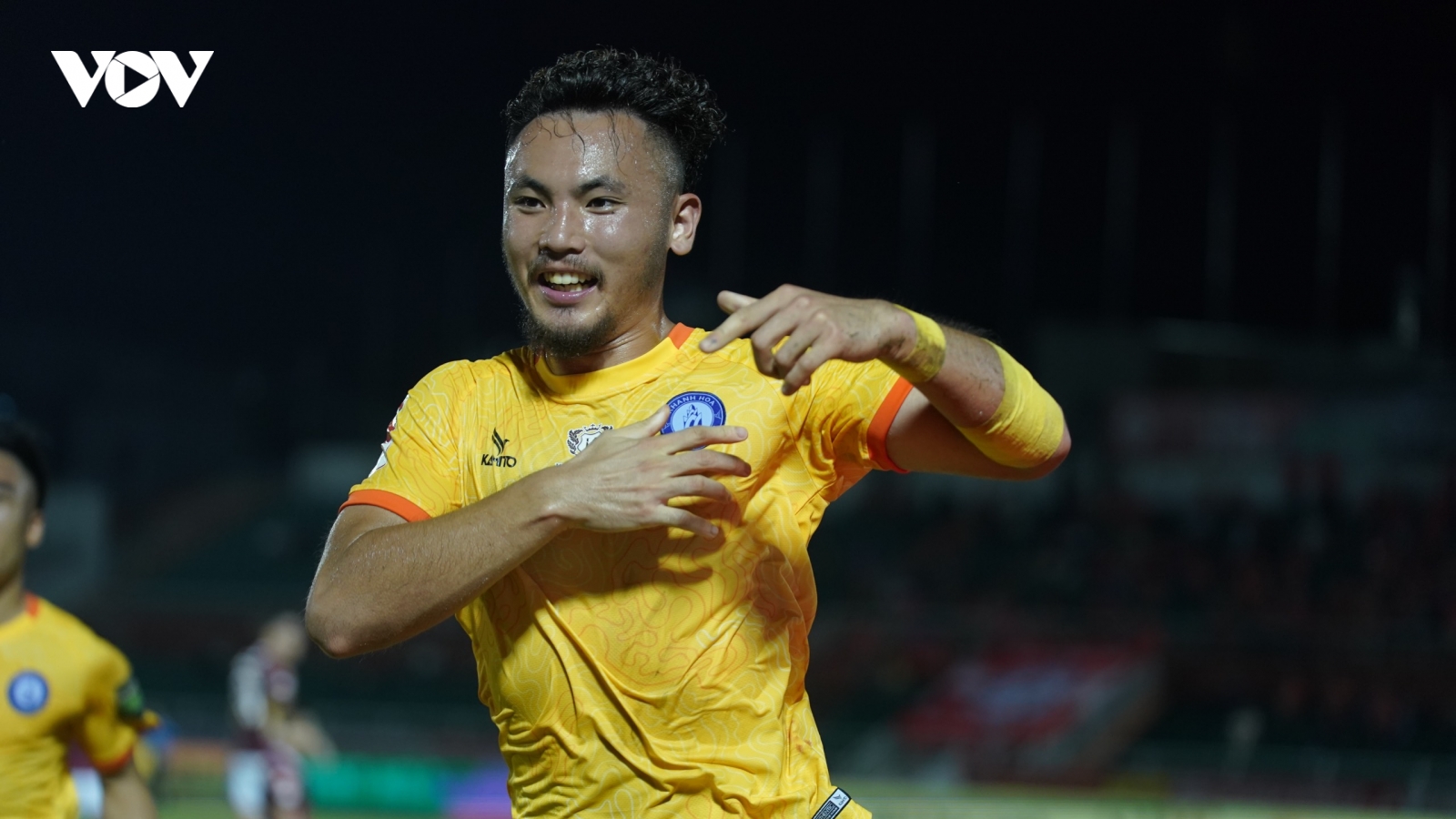 Chuyển nhượng V-League: Hà Nội FC chiêu mộ cầu thủ Việt kiều