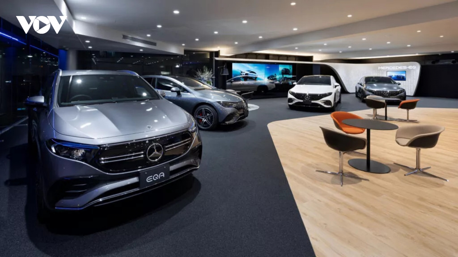 Kinh tế thế giới ảm đạm, Mercedes-Benz lo lắng sụt giảm lợi nhuận