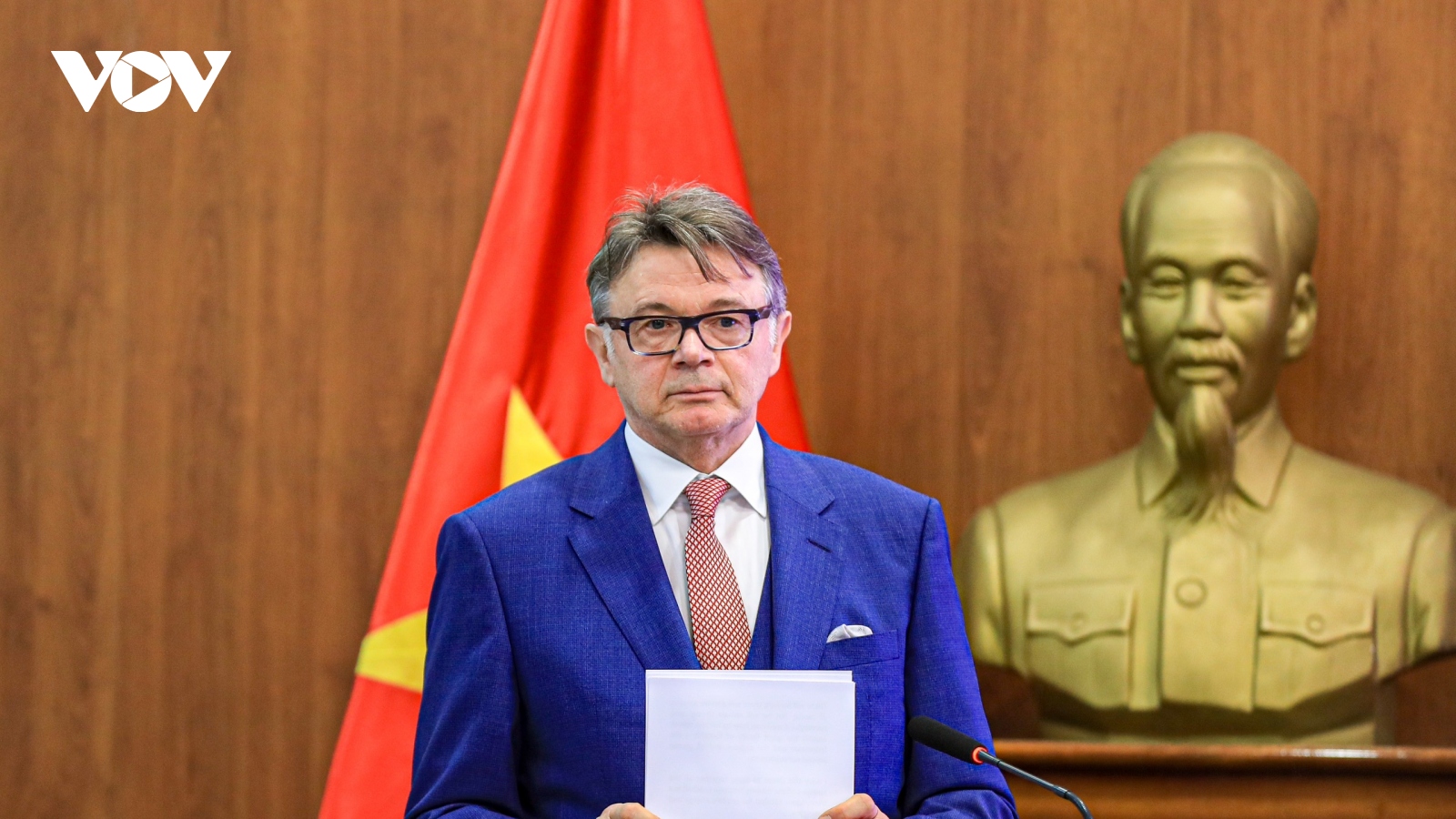 HLV Philippe Troussier khẳng định tham vọng đưa ĐT Việt Nam đến World Cup 2026