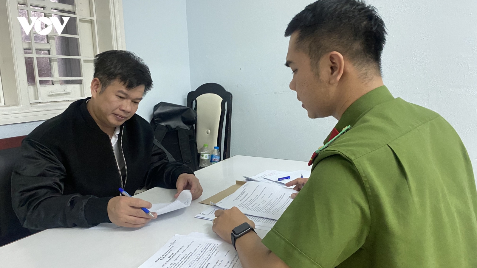 Thuê xe ô tô tự lái đem thế chấp lấy 700 triệu đồng rồi bỏ trốn