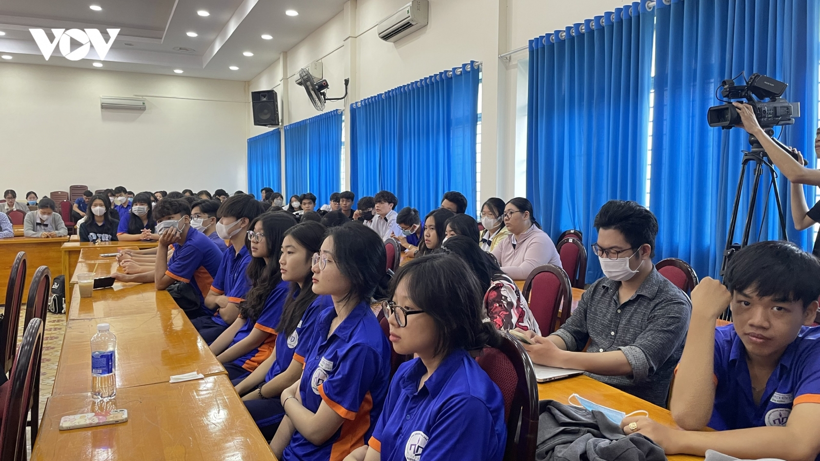 Vì sao lừa đảo phụ huynh qua điện thoại vẫn có đất sống?